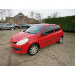 Renault Clio 1.2-16V Business Line Airco, 2e eig NL auto, vo