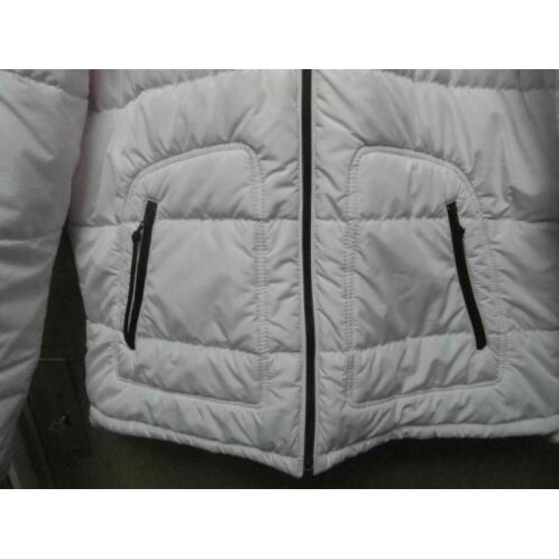 wie durft? in roze een warm winterjack van MexxSport met een