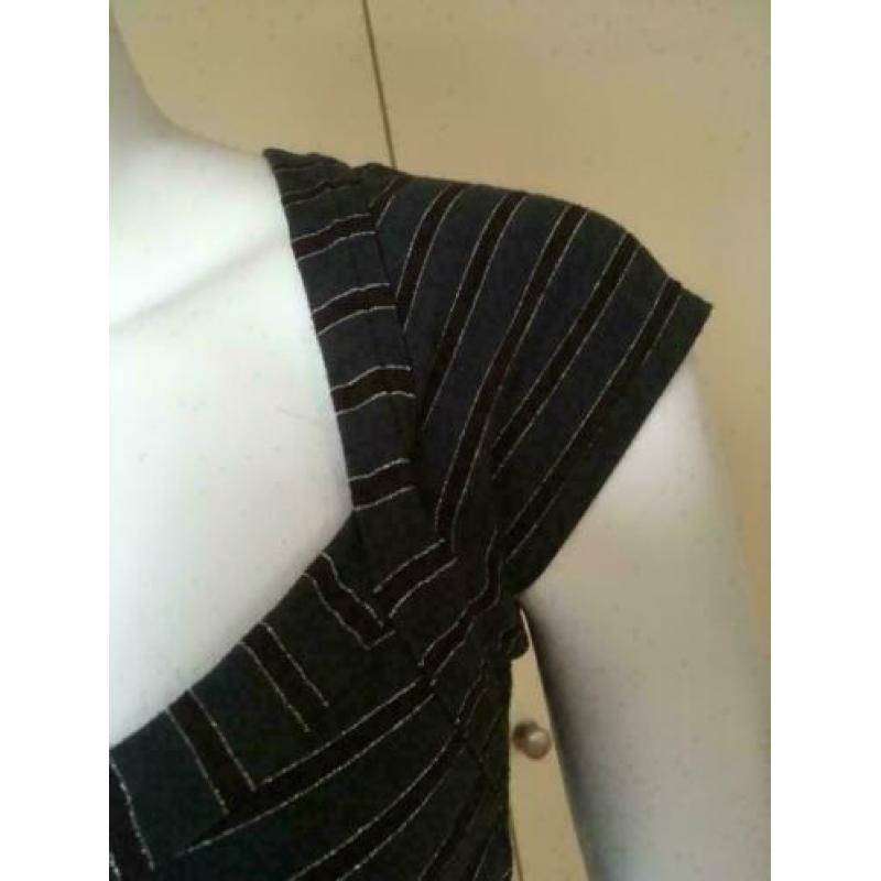 4046 Gloednieuwe tricot jurk SISSY BOY 57; Mt=36/38"
