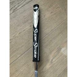Taylormade Ghost Manta putter