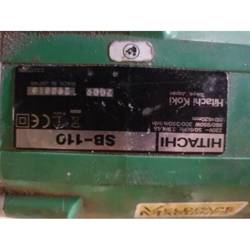 Hitachi bandschuurmachine sb 110