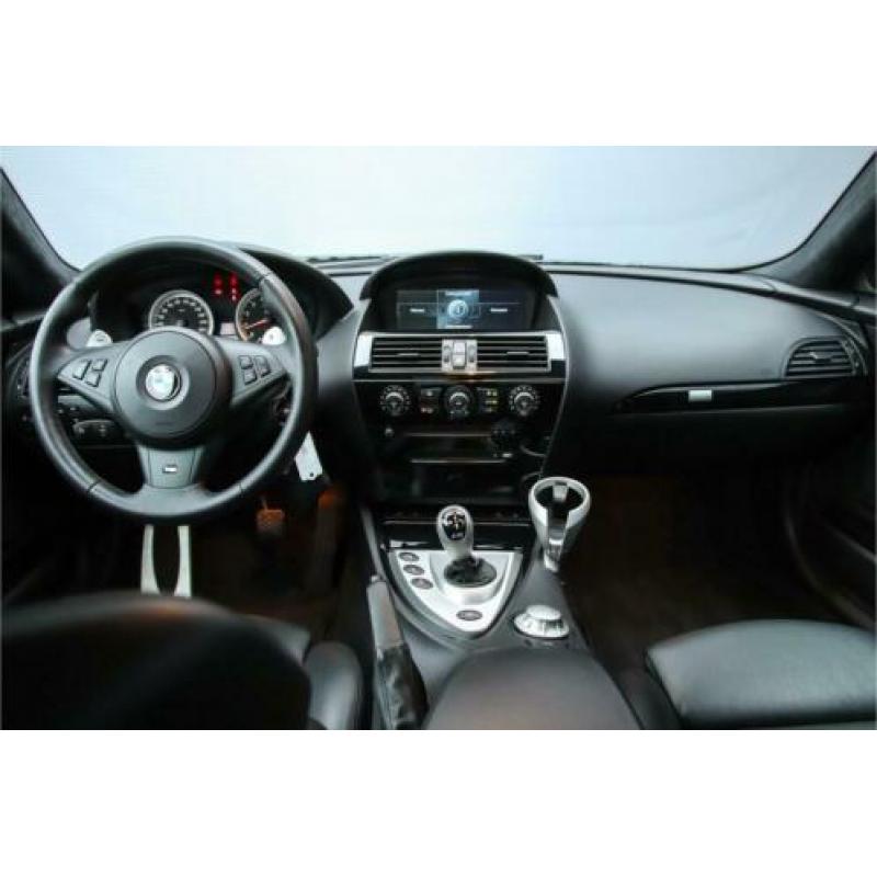 BMW 6 Serie M6 Coupé Ned Auto Shadow HUD 19'' (bj 2007)