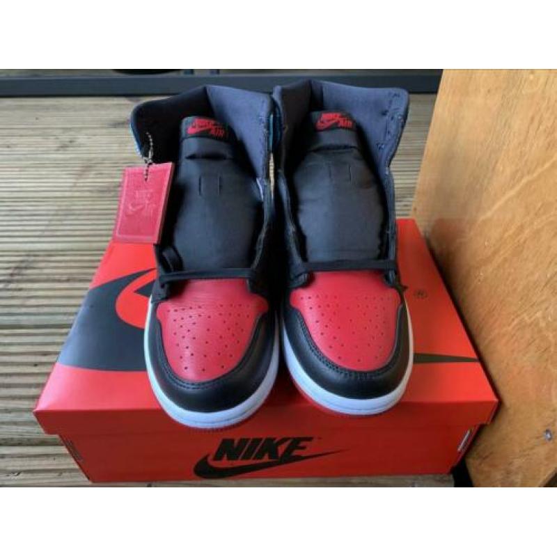 Jordan 1 Retro High NC to Chi - Maat 41
