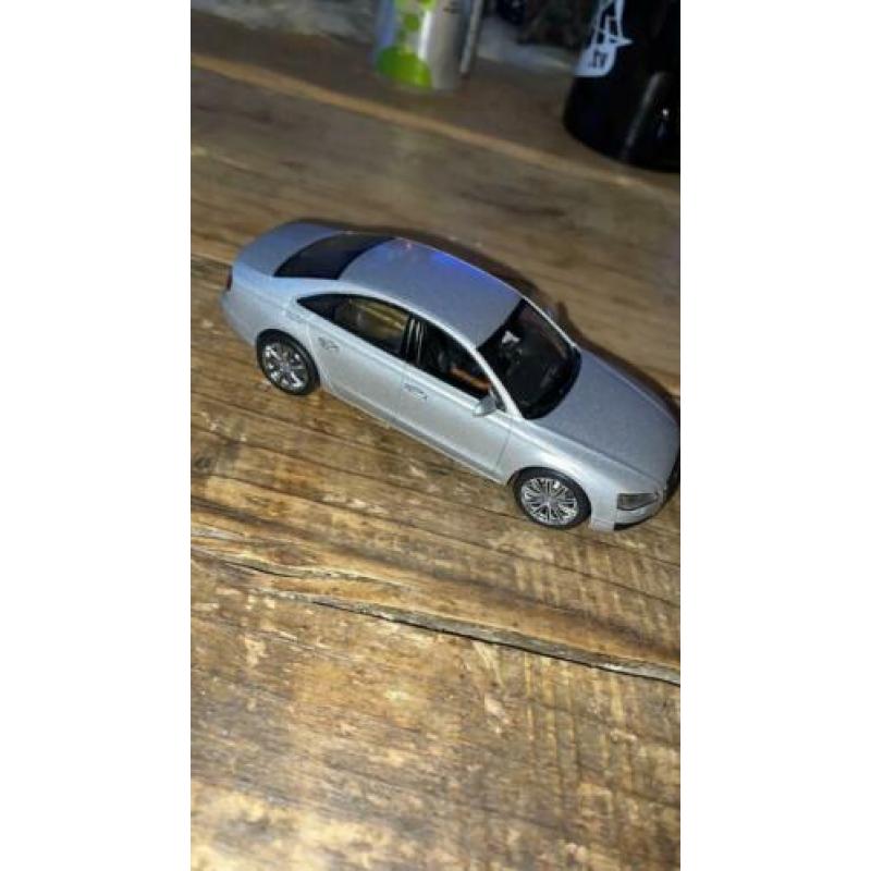Audi A8 Kyosho 1/43