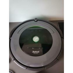 Roomba robotstofzuiger type 681