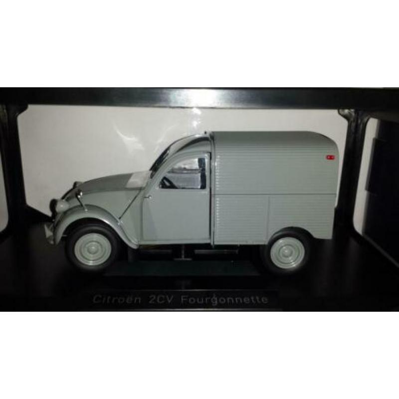 Norev 1:18 Citroen 2CV Fourgonnette bouwjaar 1957 nieuw