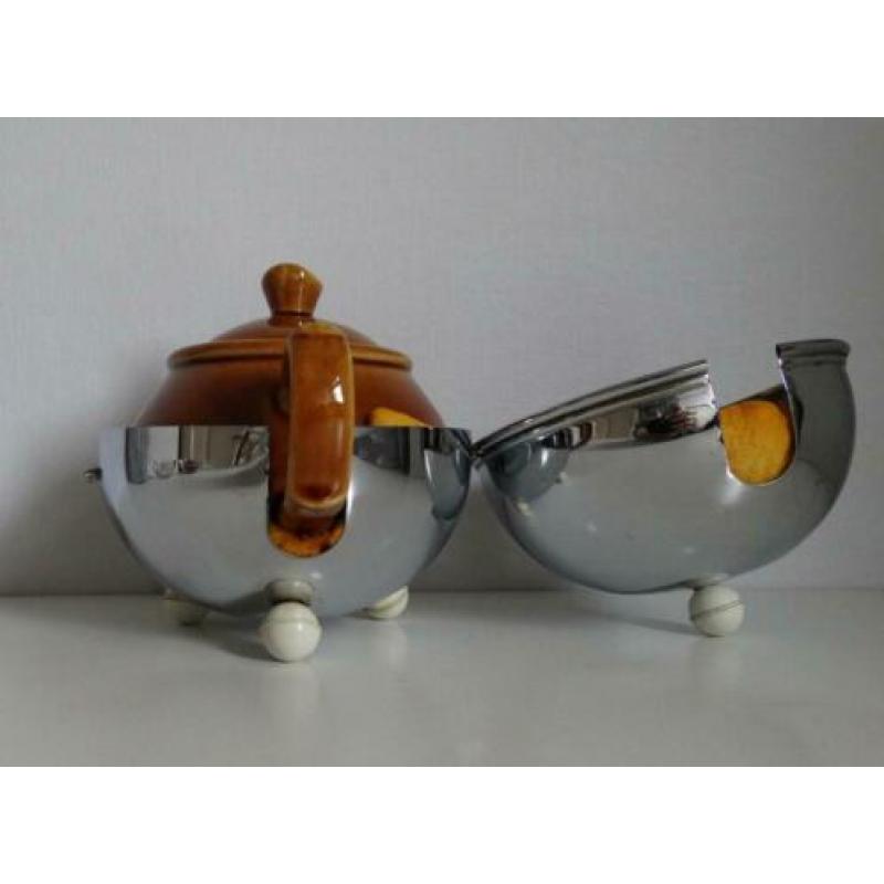 Vintage Waku theepot + RVS warmhouder