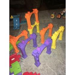 Vtecht Toet Toet Auto’s vliegveld, garage en extra’s