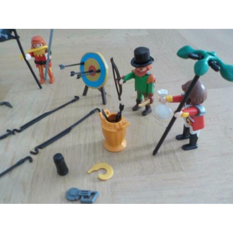 4 Playmobil poppetjes piraten + accessoires