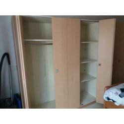 Kledingkast
