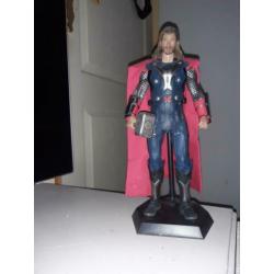 Thor 1/6 scale Marvel