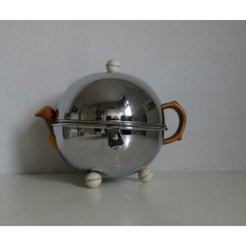 Vintage Waku theepot + RVS warmhouder