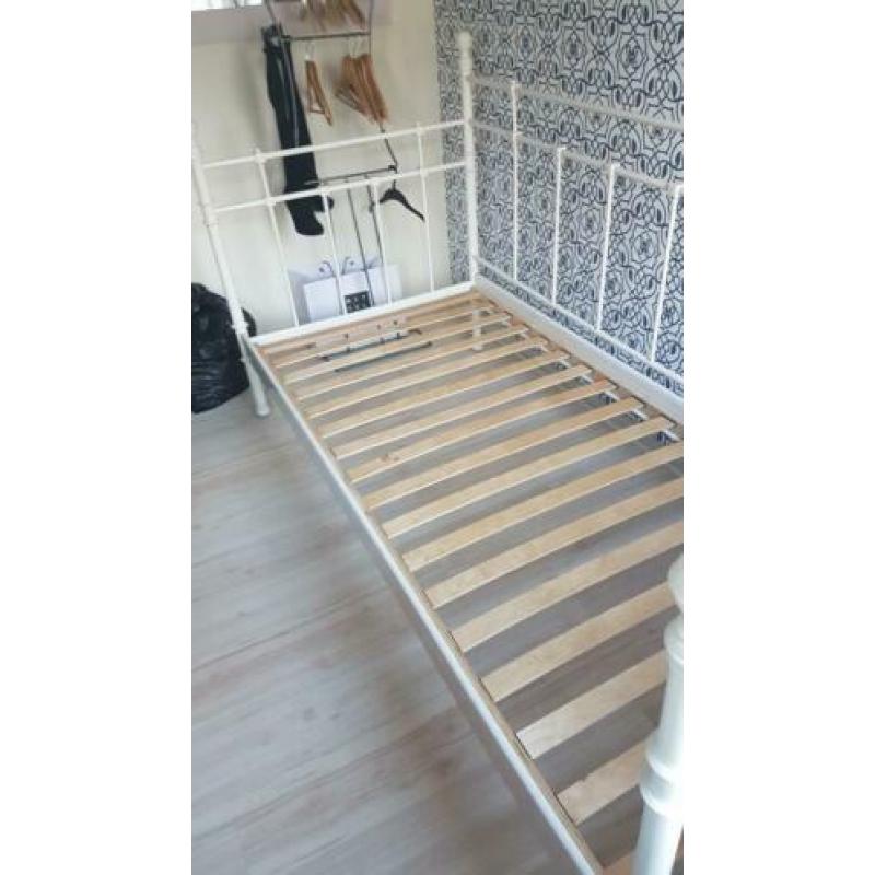 2x IKEA Bed