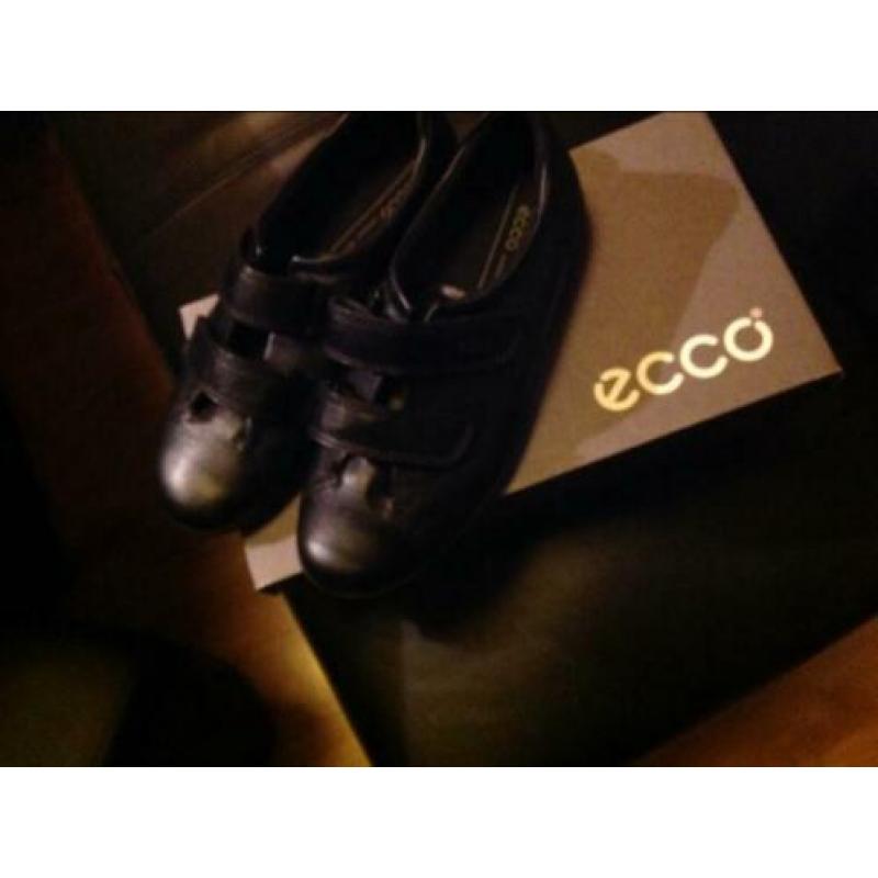 Mooie Ecco schoenen zwart leer.maat 37