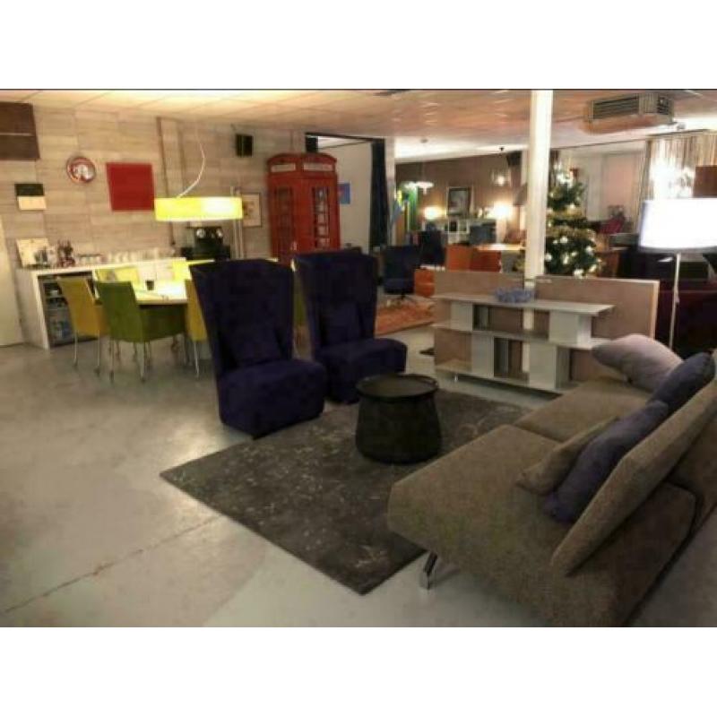 3000m2 zo goed als nieuw design bij TheReSales