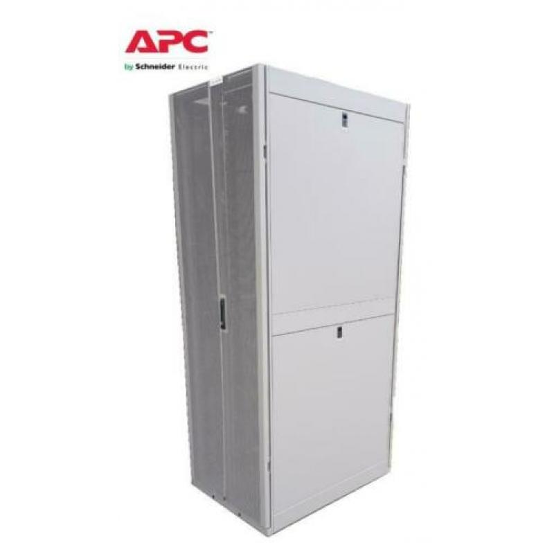 SUPER STUNT! APC NetShelter SX - AR3157x499 19" Server Rack