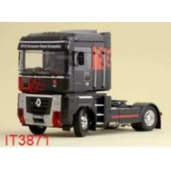 NEW Italeri RENAULT MAGUM AE500 MKR 3871 1:24 modelbouw