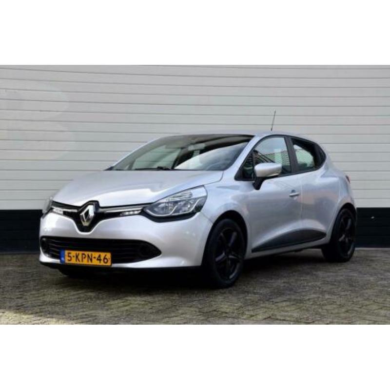 Renault Clio 0.9 TCe Expression * 5 DEURS * NAVIGATIE * NAP-