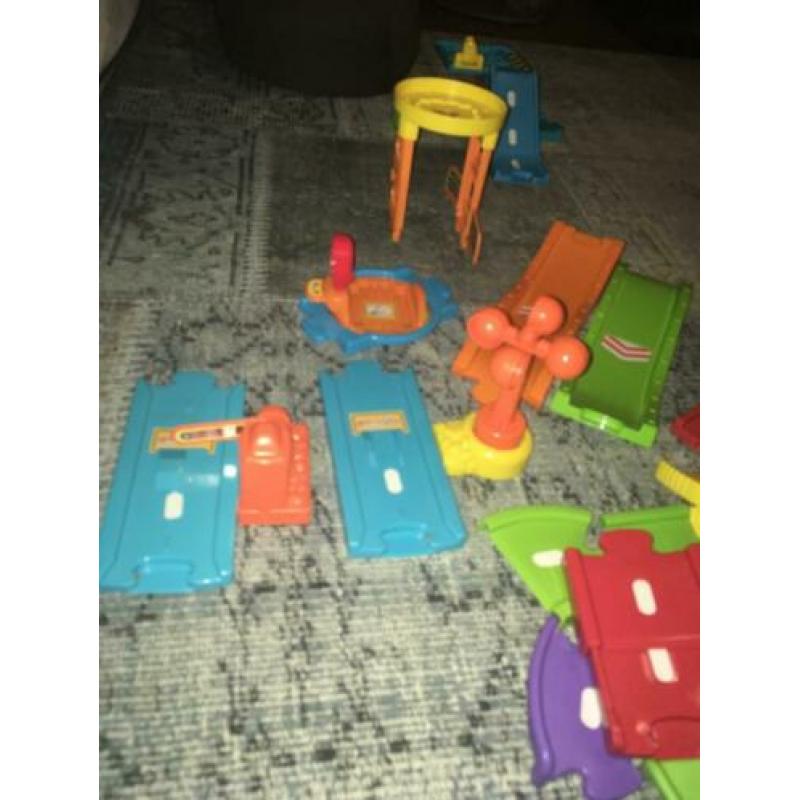 Vtecht Toet Toet Auto’s vliegveld, garage en extra’s