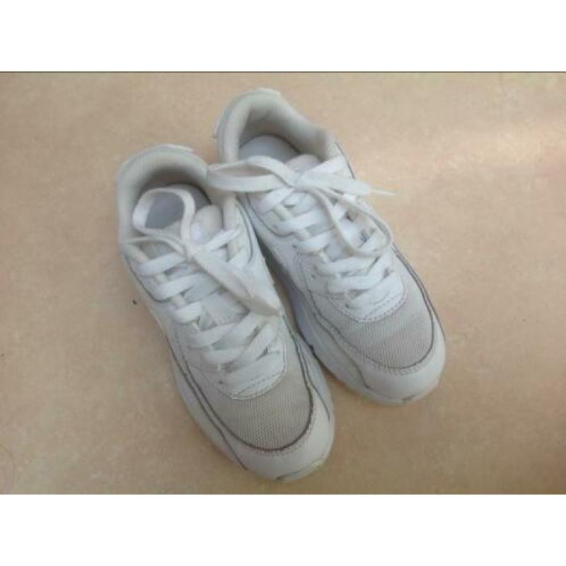 Nike Air Max 90 maat 31,5
