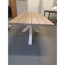 eiken en sloophout tafelbladen