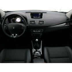 Renault Mégane 1.2 TCe Bose | Stoelverwarming | Navi | PDC |
