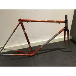 NOS sport herenframe +/- 1975