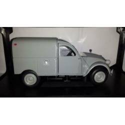 Norev 1:18 Citroen 2CV Fourgonnette bouwjaar 1957 nieuw