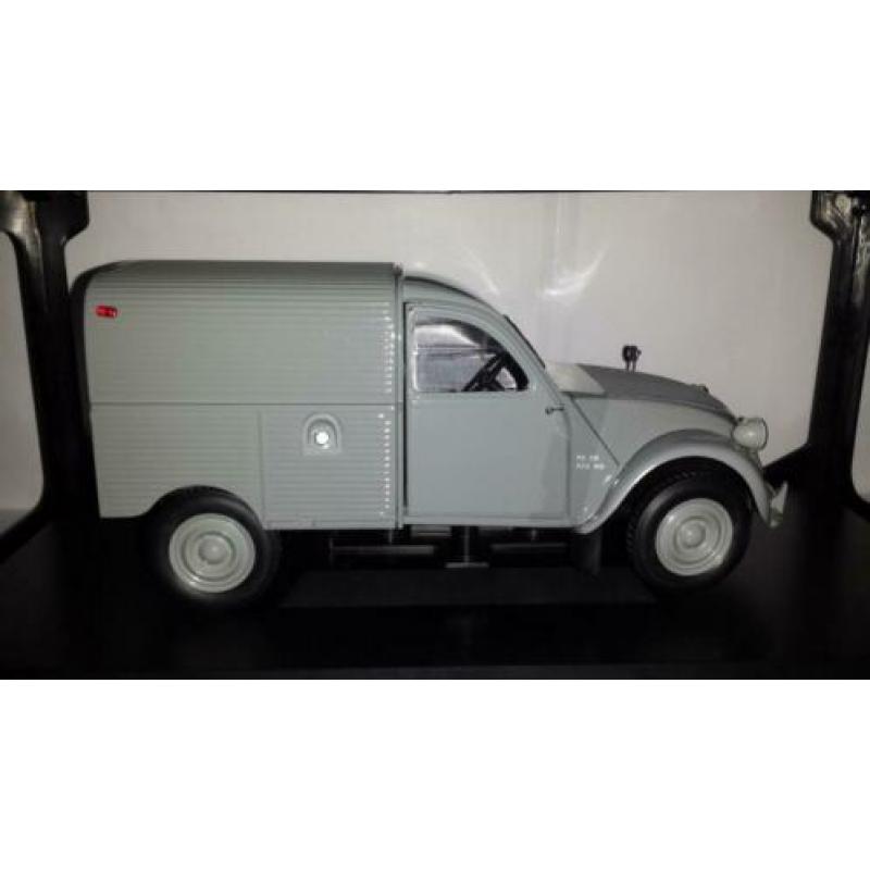 Norev 1:18 Citroen 2CV Fourgonnette bouwjaar 1957 nieuw