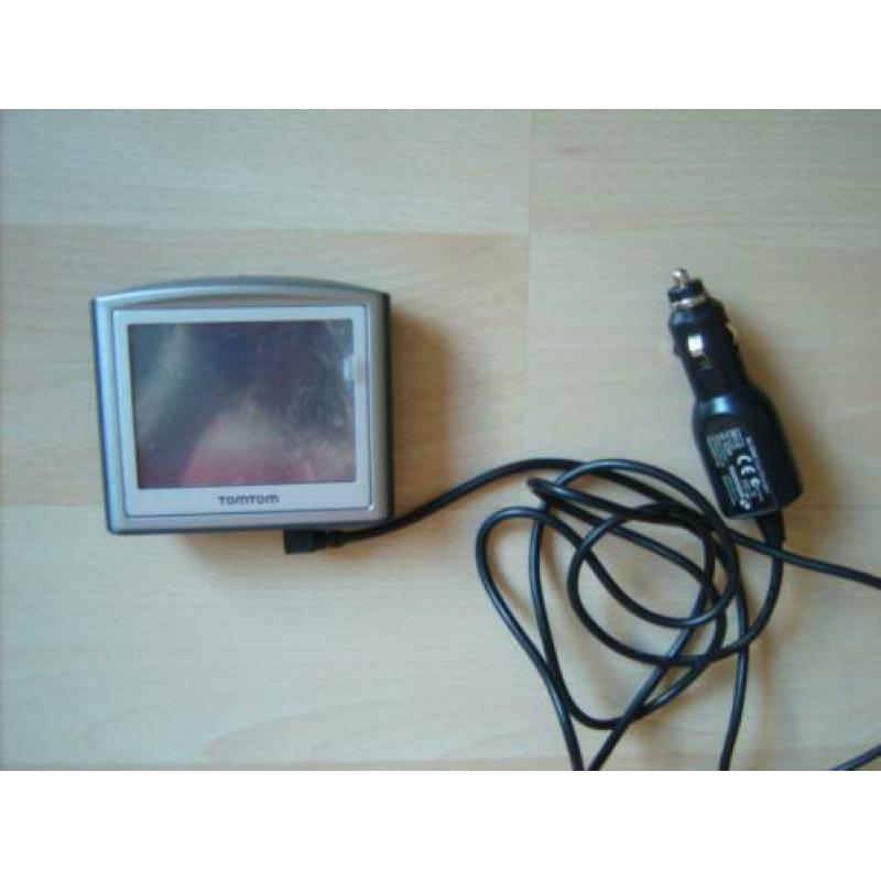 Tomtom ONE inclusief autolader