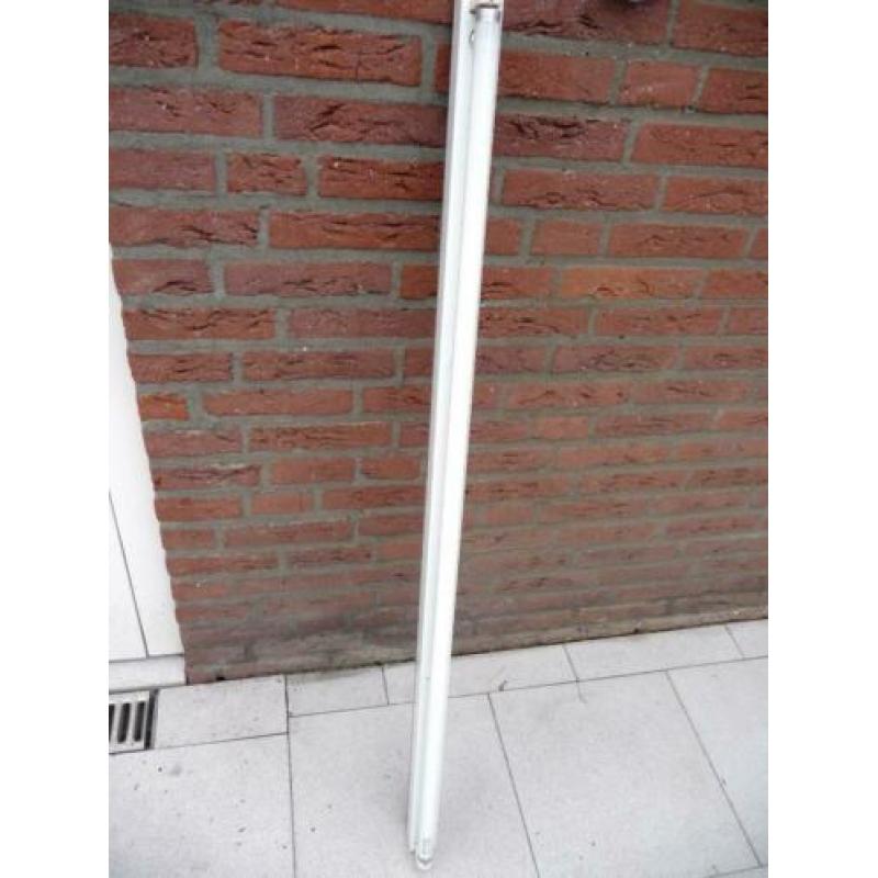 Enkelvoudige TL-Balk kompleet met buis lang 1200 mm