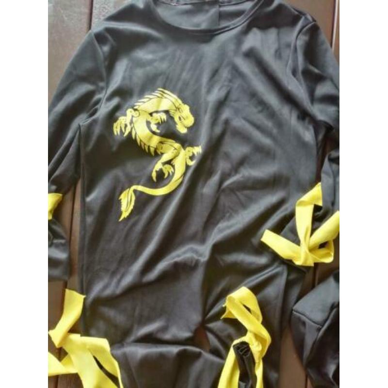 Stoer NINJA CARNAVAL pak, maat 140, zwart met geel