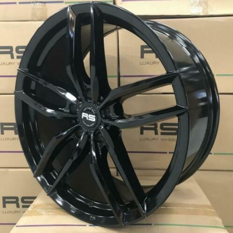 Nieuwe set 20'' Vw Transporter Velgen T5 T6 evt met banden
