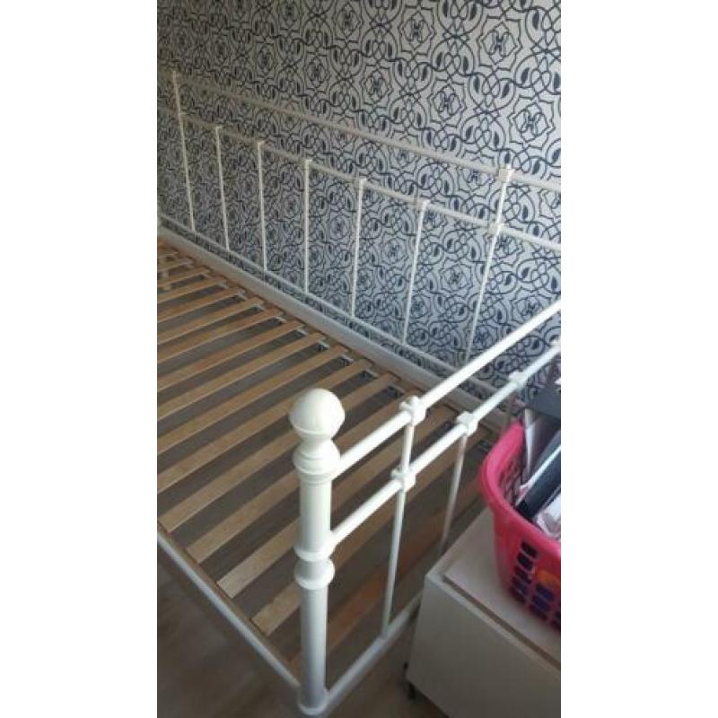2x IKEA Bed