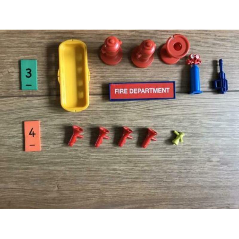 Playmobil onderdelen brandweer brandblusser kettingzaag