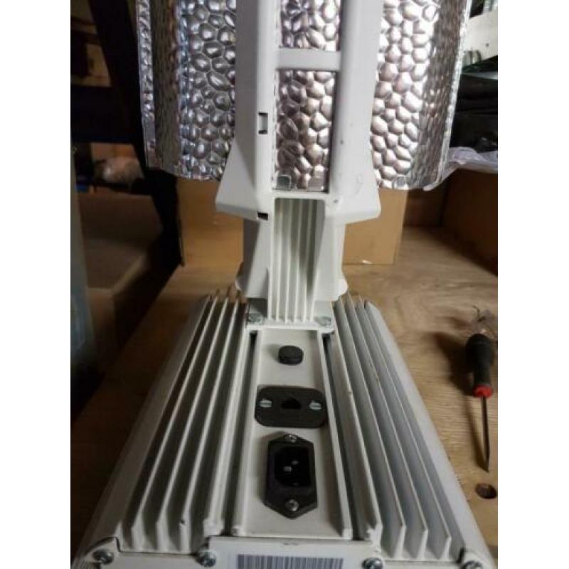 Gavita pro1000 en 600e serie kweekspullen