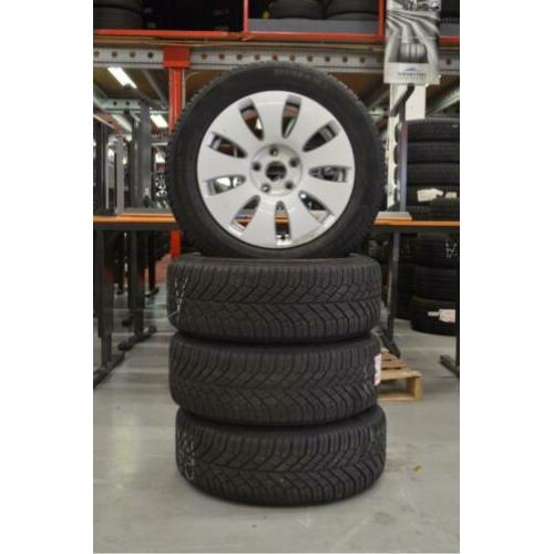 16" Audi A4 Velgen 5x112 ET42 Zilver + Winterbanden