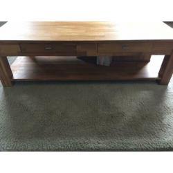 Eiken salon tafel met 2 lades