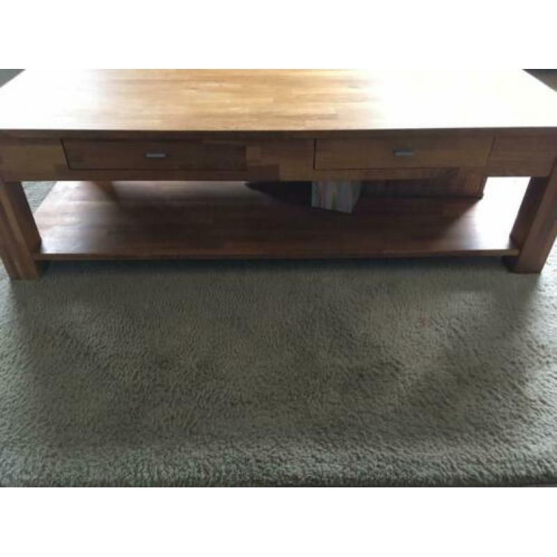 Eiken salon tafel met 2 lades