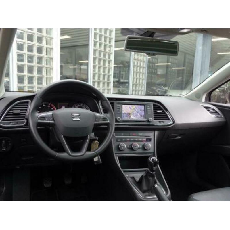 SEAT Leon ST 1.2TSi STYLE LEER PANORAMADAK