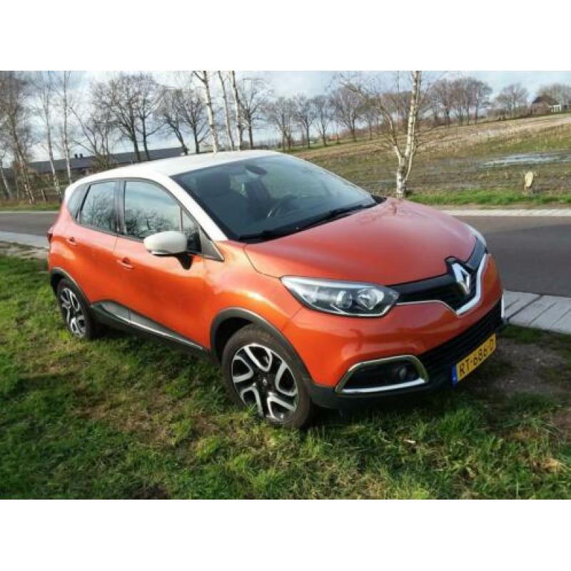 Renault Captur 0.9 TCE 90 2013 kleur Oranje/Wit