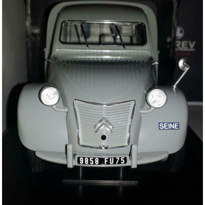 Norev 1:18 Citroen 2CV Fourgonnette bouwjaar 1957 nieuw