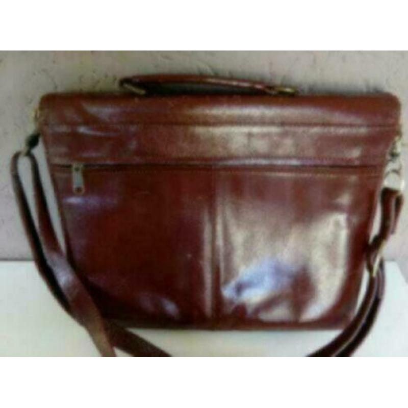 Mooie vintage leren leer tas schoudertas bruin 35x30x6
