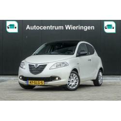 Lancia Ypsilon TwinAir 86 PK Silver ? PANO ? CLIMA ? CRUISE