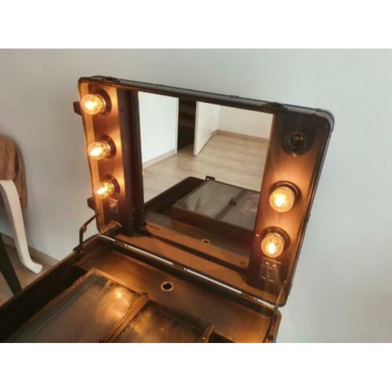 tk:Artiesten Make Up Koffer met Verlichting en Uitklapbaar