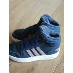 Adidas keurige halfhoge sneakers maat 30 stiek