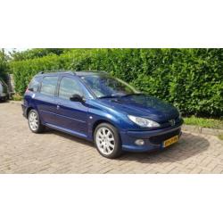 Peugeot 206 SW 2.0 GTI Clima Pano El Ramen APK 04-2020