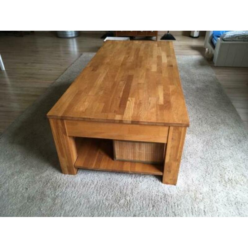 Eiken salon tafel met 2 lades