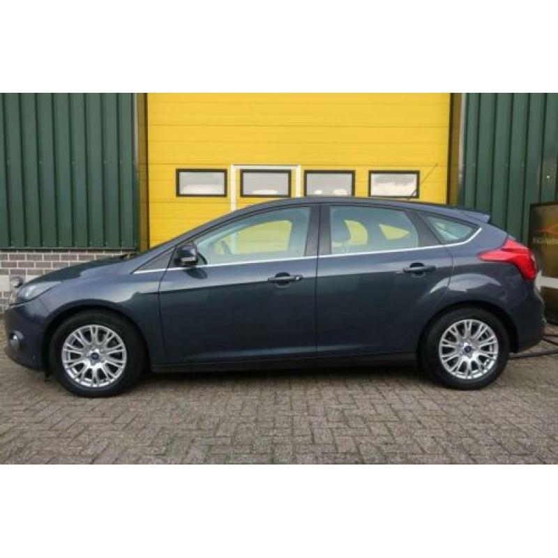 Ford Focus 1.6 EcoBoost Titanium 150 pk bj 2011