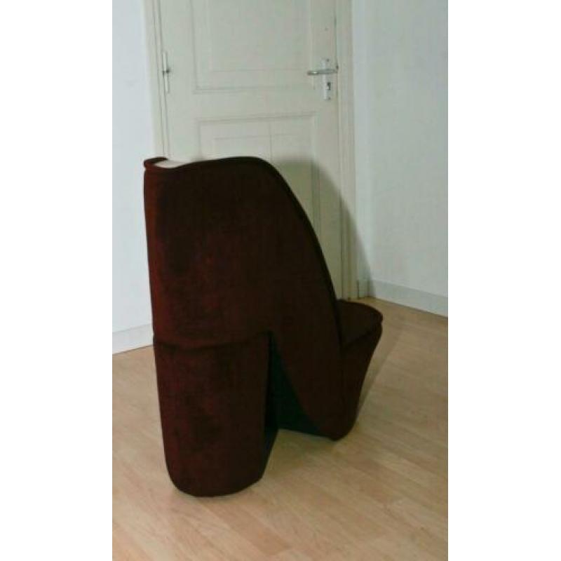 Fauteuil (stof) in de vorm van een damesschoen
